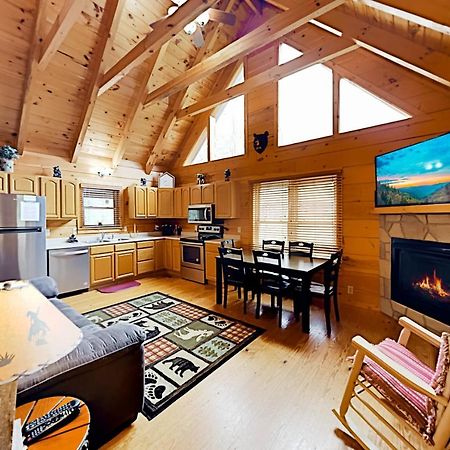 Bearadise Resort Гетлинбург Екстериор снимка