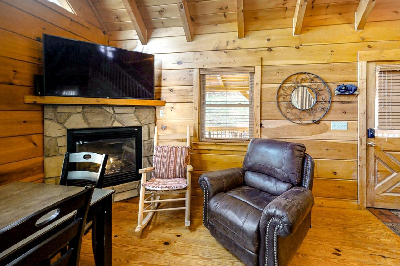 Bearadise Resort Гетлинбург Екстериор снимка