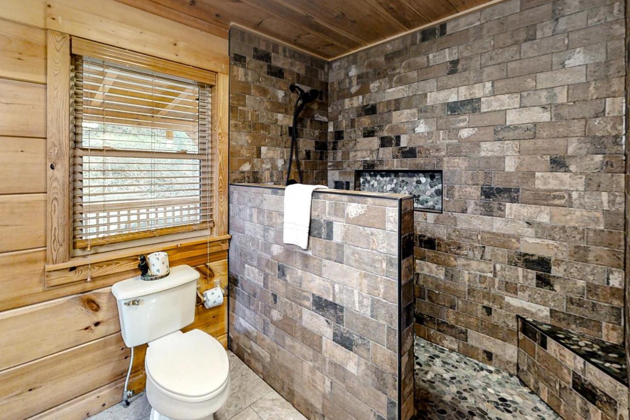 Bearadise Resort Гетлинбург Екстериор снимка